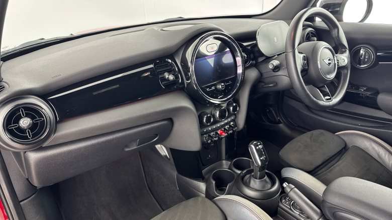 MINI Hatchback 1.5 Cooper Sport 3dr Auto Petrol Hatchback